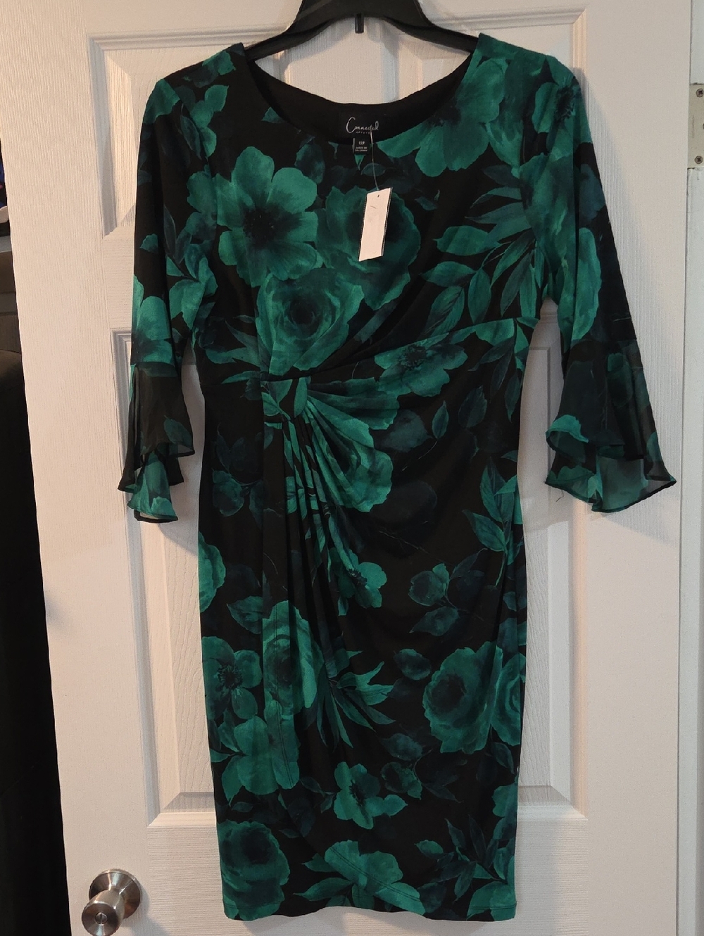 NWT- Connected Sz. 12P Black & green Floral Twist-Front Midi Dress